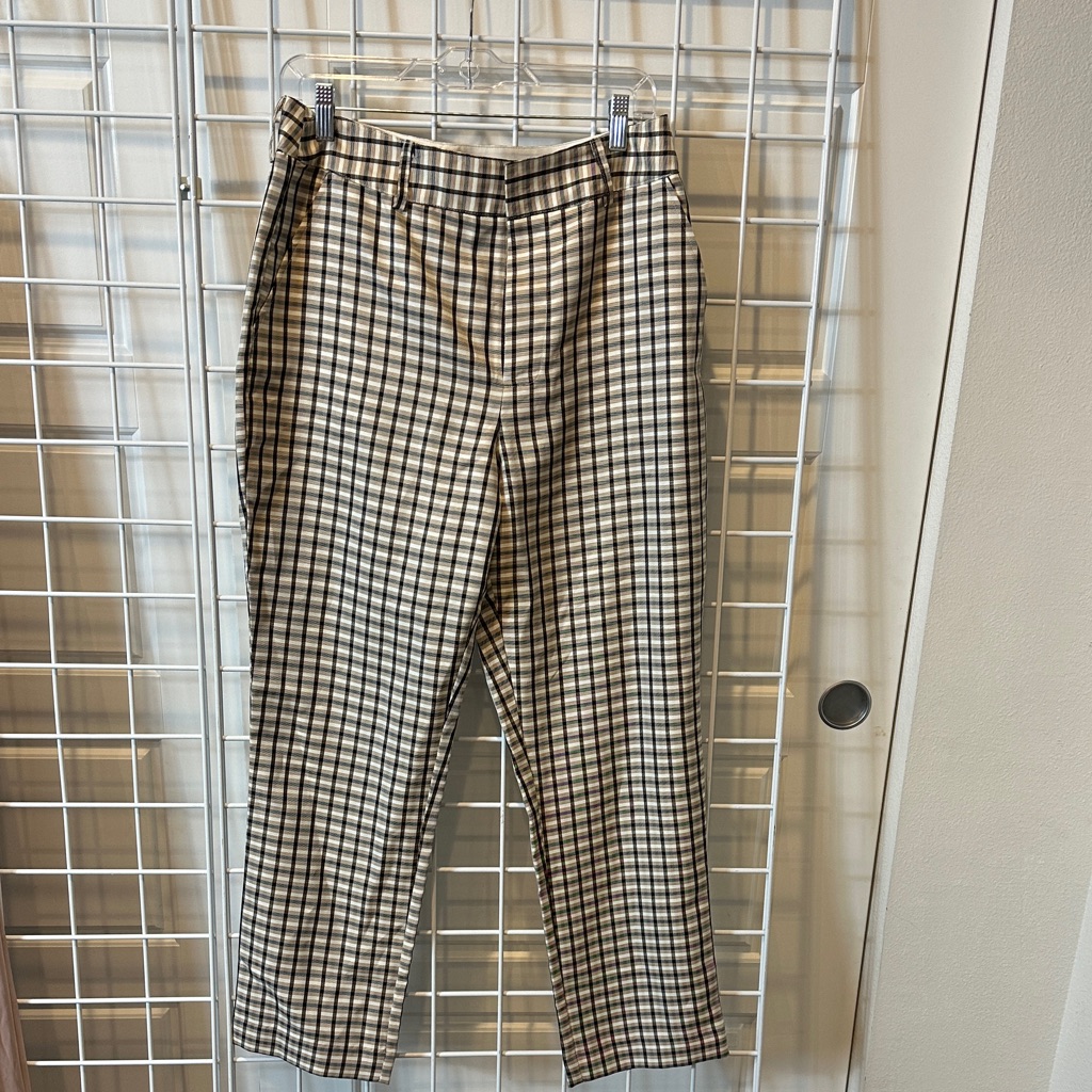 Express Plaid Womanâs Pants - Black And Tan Size 8